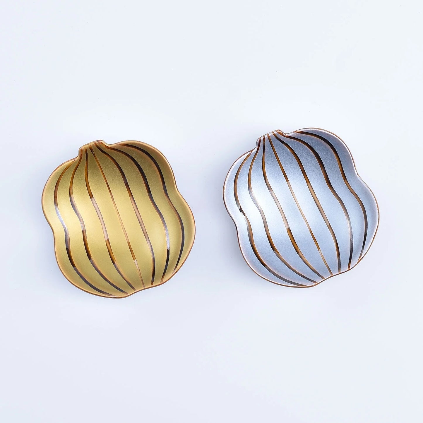 金彩飴釉瓢形 小付